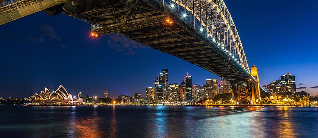 Dine and cruise on a stylish vessel on Sydney Harbour and enjoy the scintillating night views